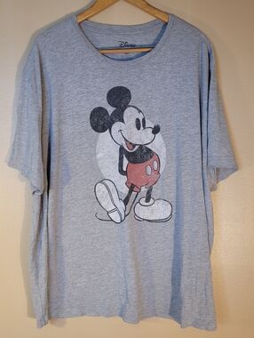 Disney Mickey Mouse Gray Mens Tshirt